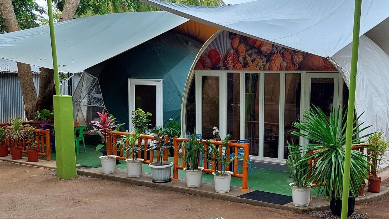 Shenanigans Glamping Resort Zamboanguita  Экстерьер фото